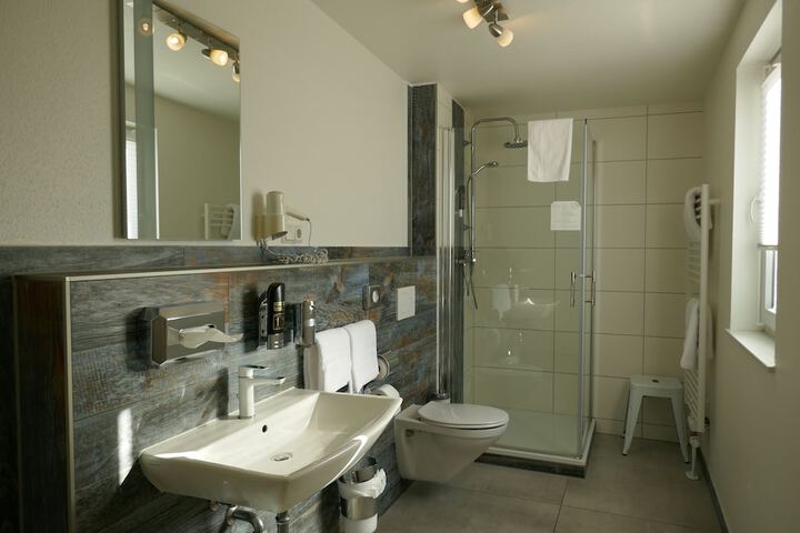 Room 34 of 52