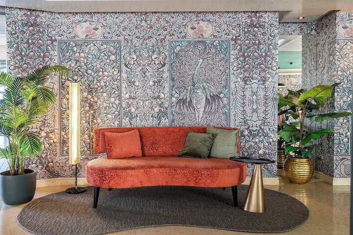 Hotel Lobby