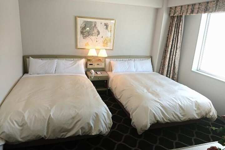 Room 45 of 116