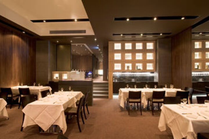 Dining 68 of 75