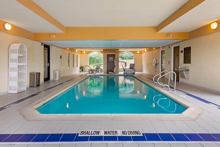 Pool 64 of 73