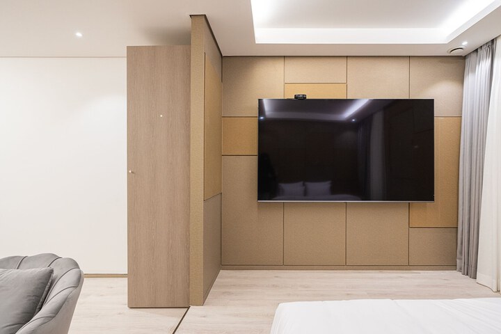 Room 51 of 104