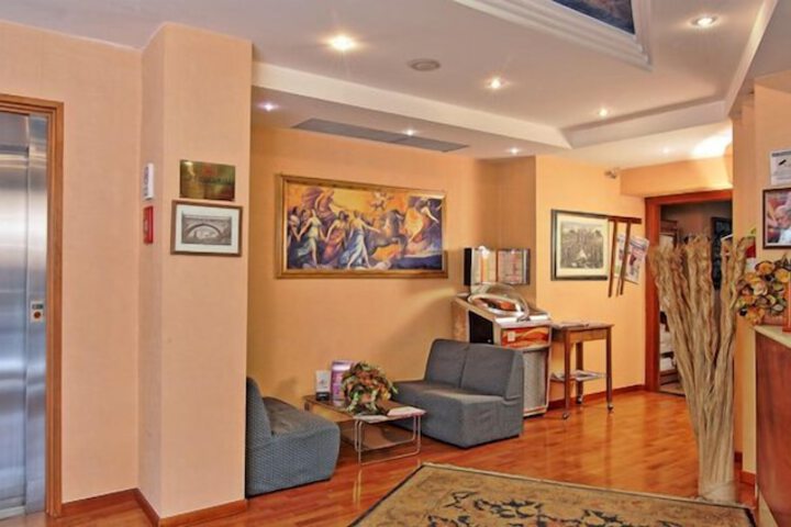 Guest Lobby