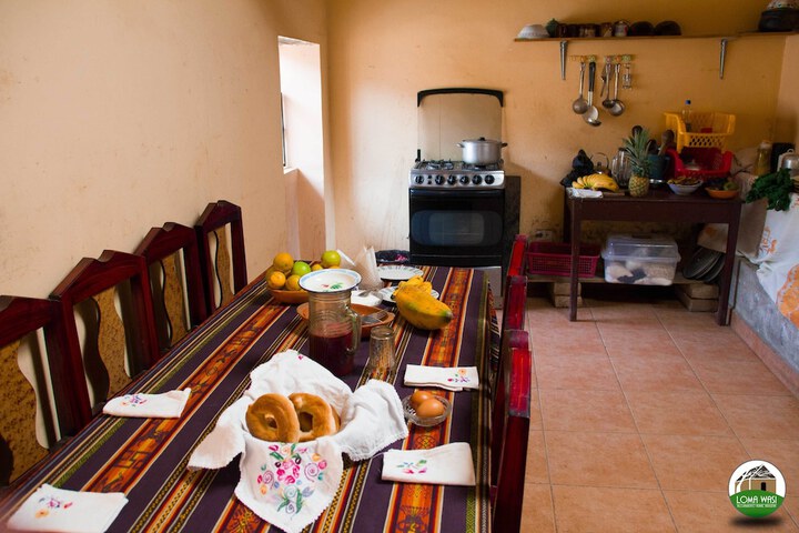 Breakfast/Coffee Service 24 of 42