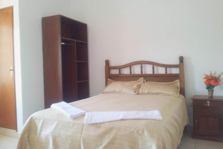 Room 10 of 24