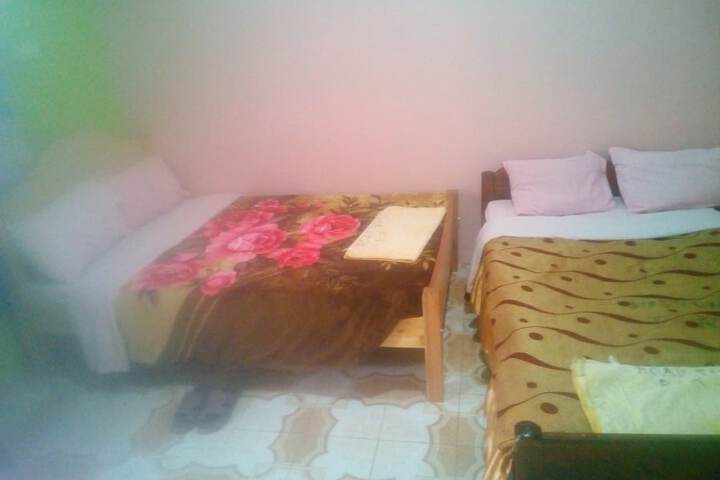Room 5 of 20
