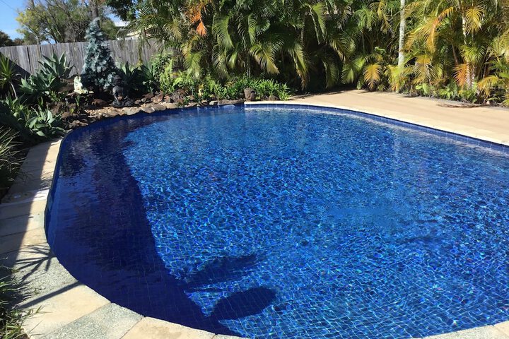 Pool 40 of 72