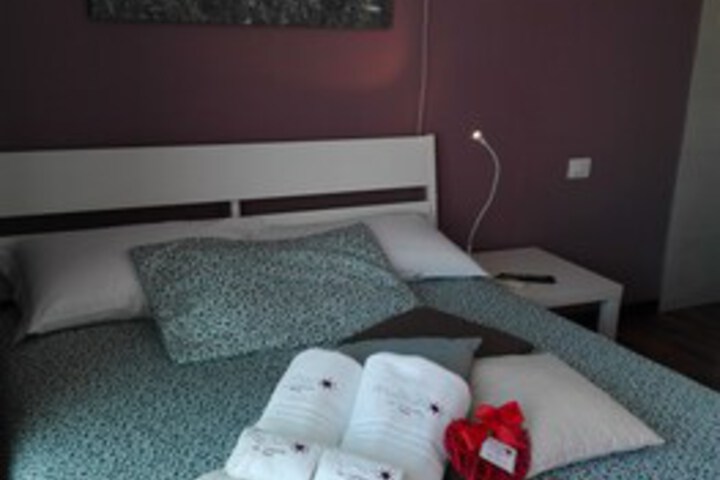 Room 16 of 24