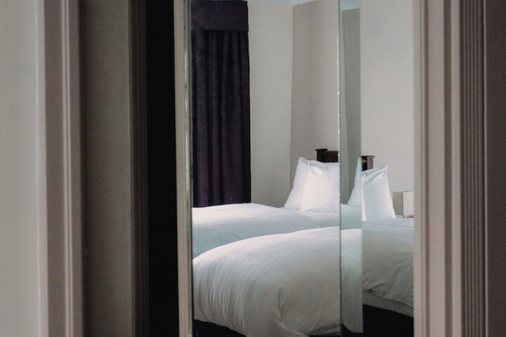 Room 36 of 110