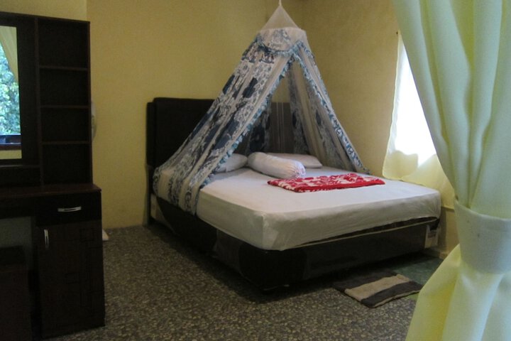 Room 16 of 20