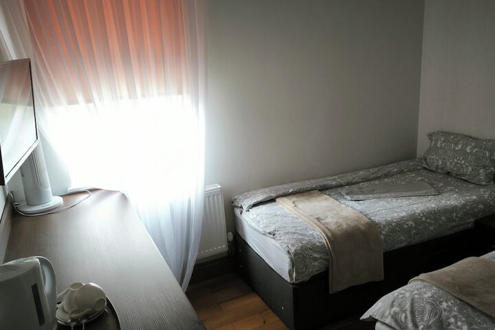Room 16 of 57