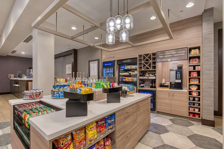 Snack bar