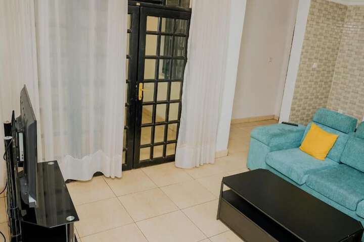 Room 12 of 22