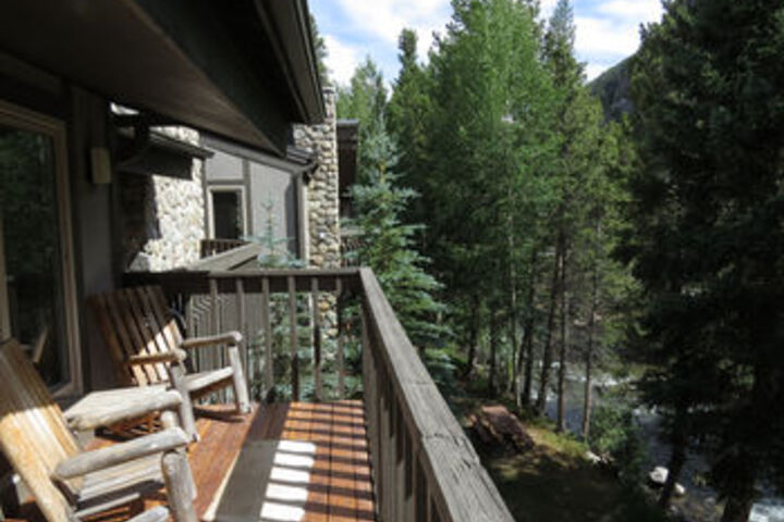 Terrace/Patio 4 of 102