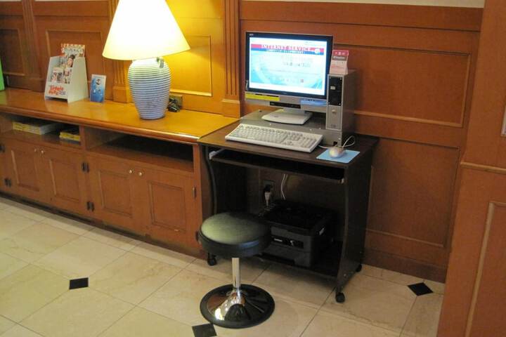 Business Center 36 of 45