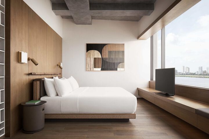 Room 10 of 56