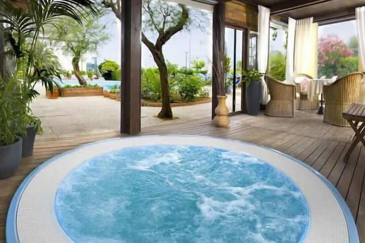 Relaxing Spa