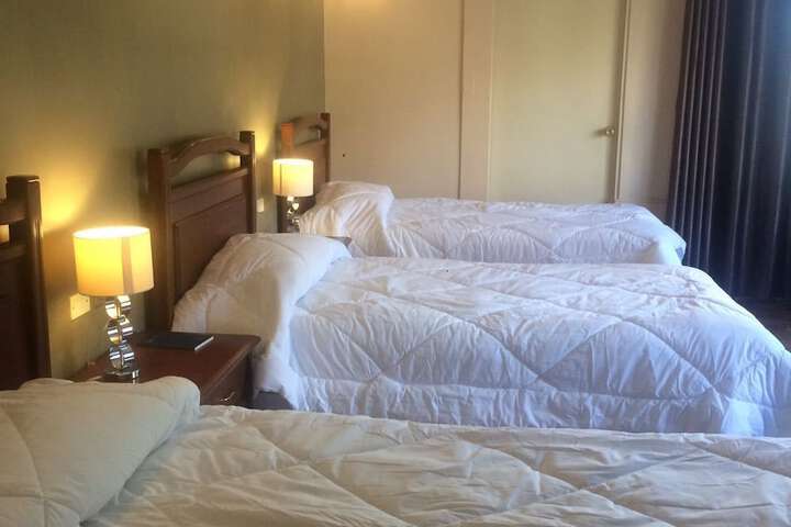 Room 12 of 33