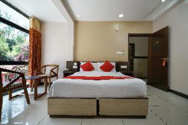 Room 2 of 23