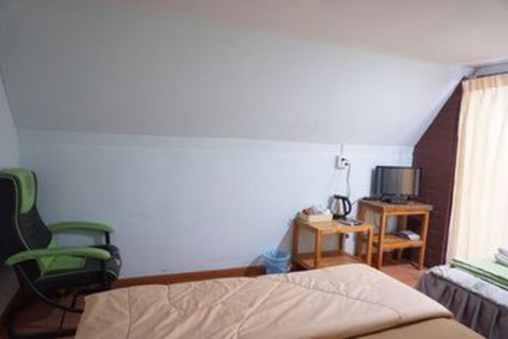 Room 19 of 20