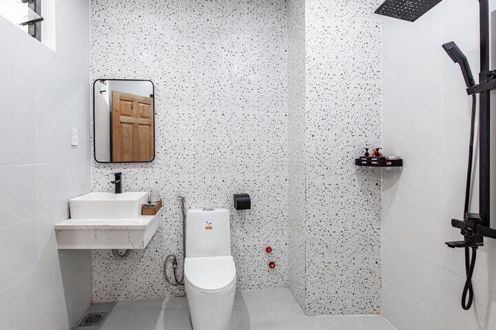 Room 15 of 31