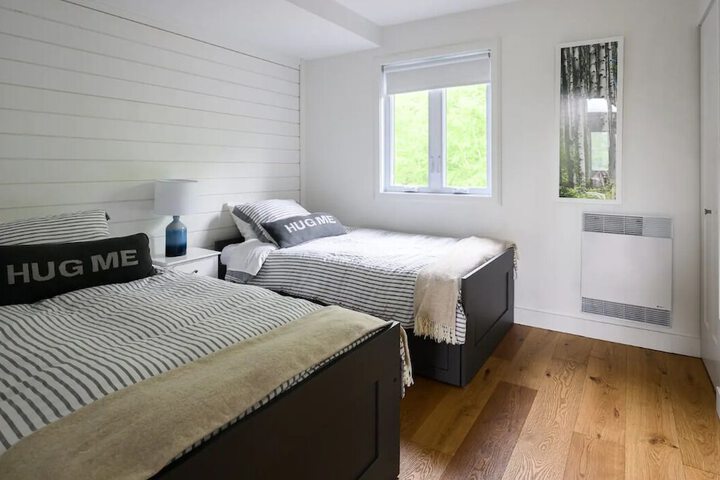 Room 7 of 60