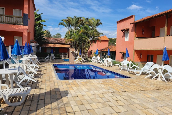 Pool 54 of 132