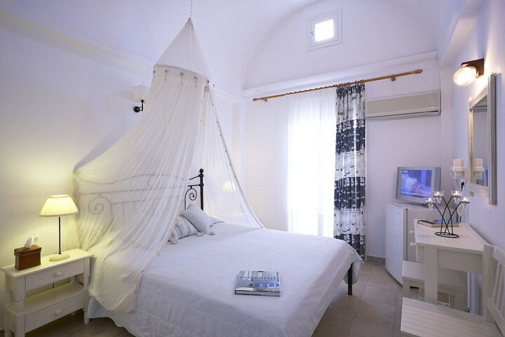 Room 5 of 46