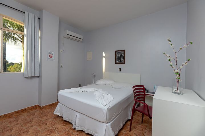 Room 50 of 150