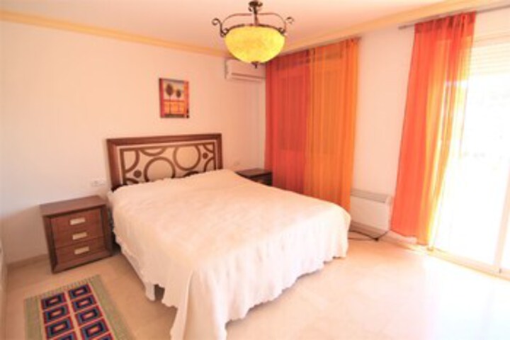 Room 36 of 42