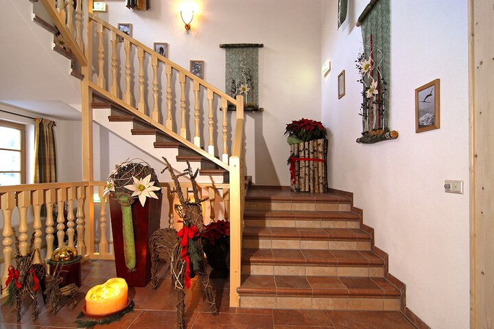 Hotel Interior 99 of 116