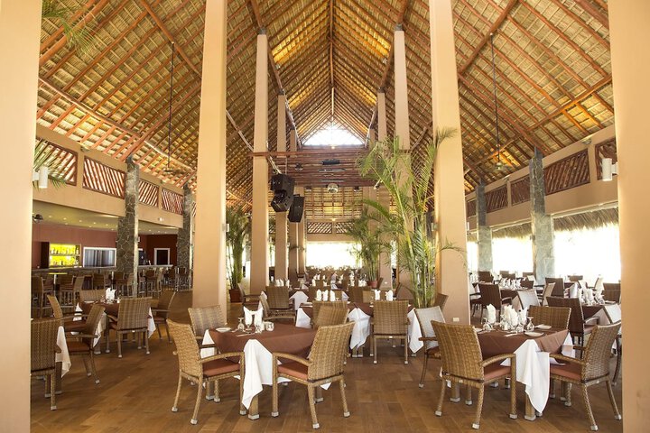 Dining 95 of 154