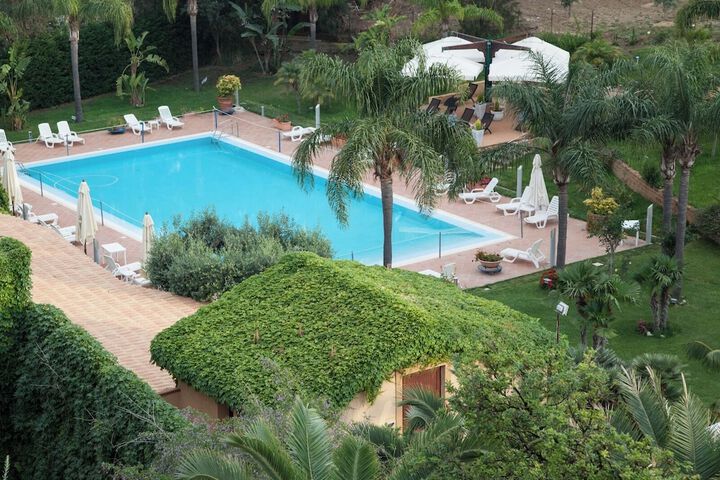 Pool 58 of 88