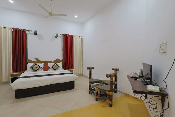 Room 40 of 96
