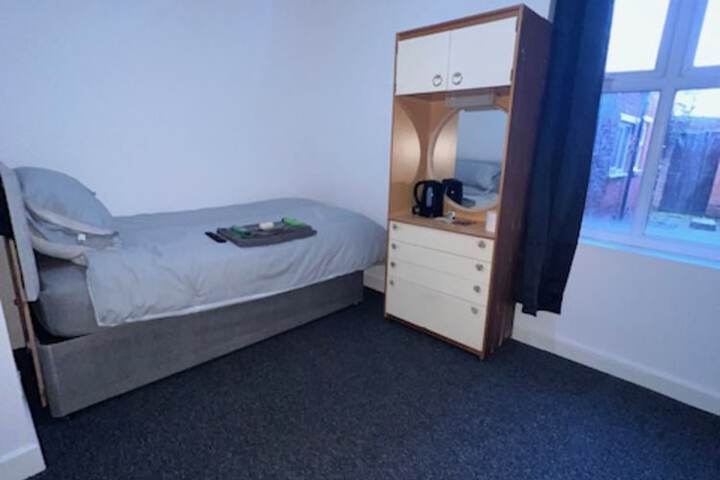 Room 18 of 41