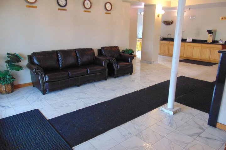 Hotel Interior 6 of 38