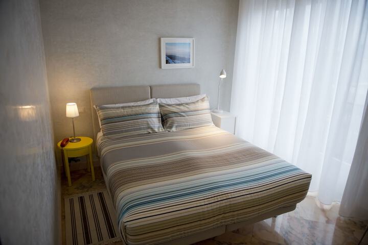 Room 46 of 69