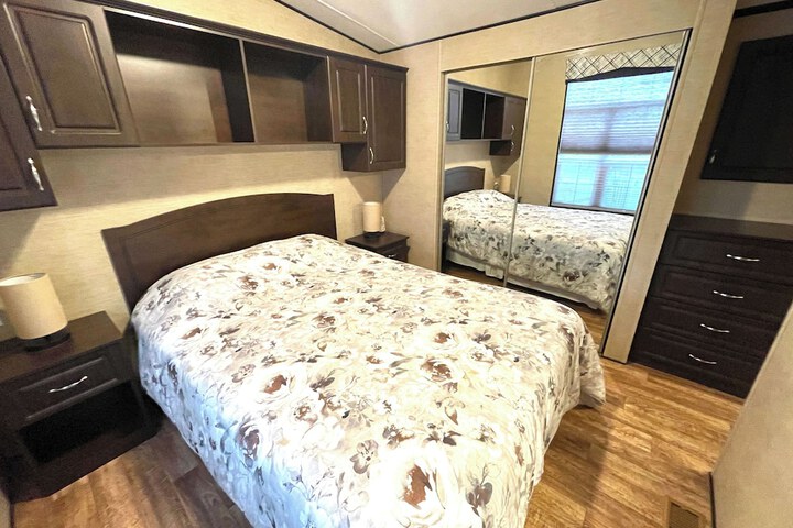 Room 14 of 48