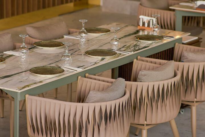 Dining 26 of 41