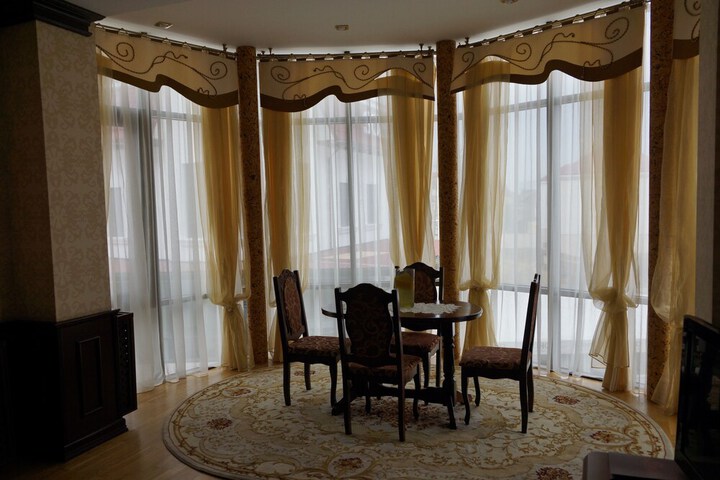 Room 18 of 40