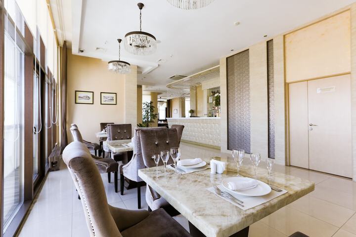 Dining 59 of 74