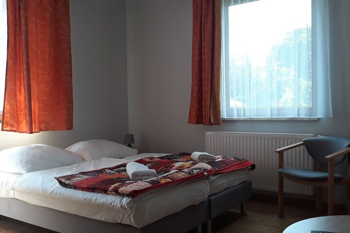 Room 14 of 21