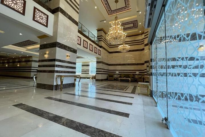 Snood AL-Dana Hotel