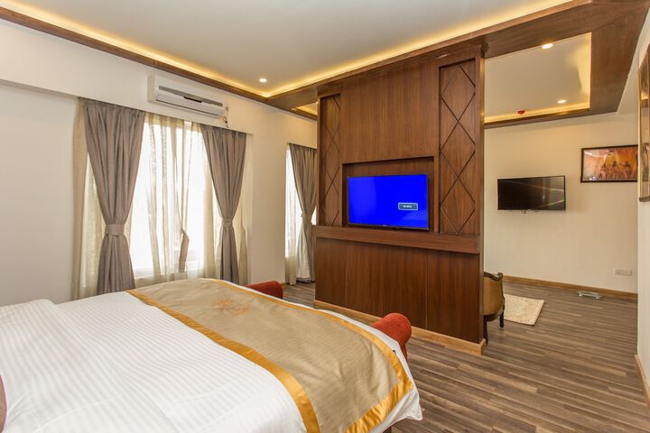 Room 30 of 110