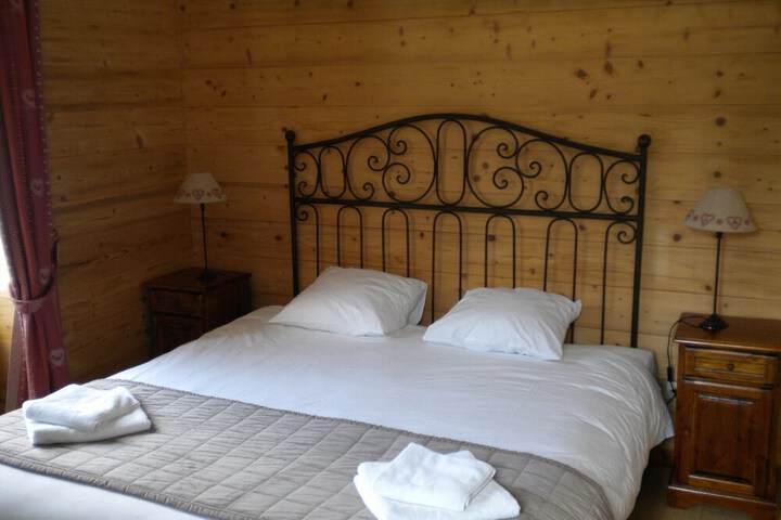 Room 7 of 45