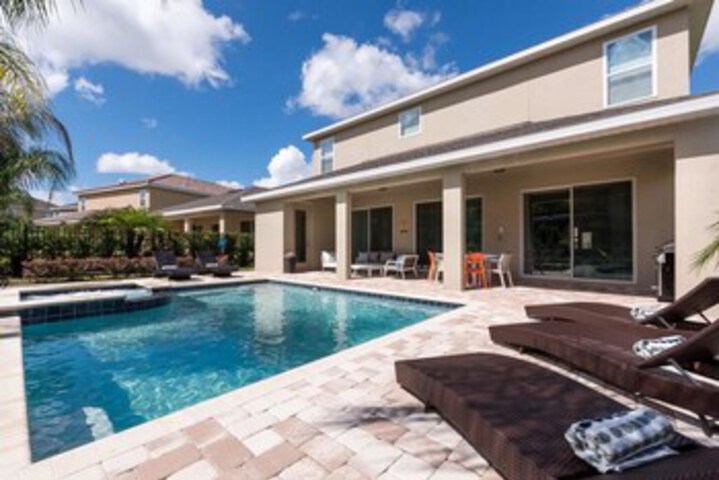 Pool 22 of 41