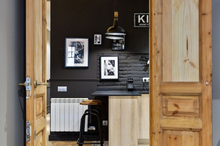 Room 8 of 23