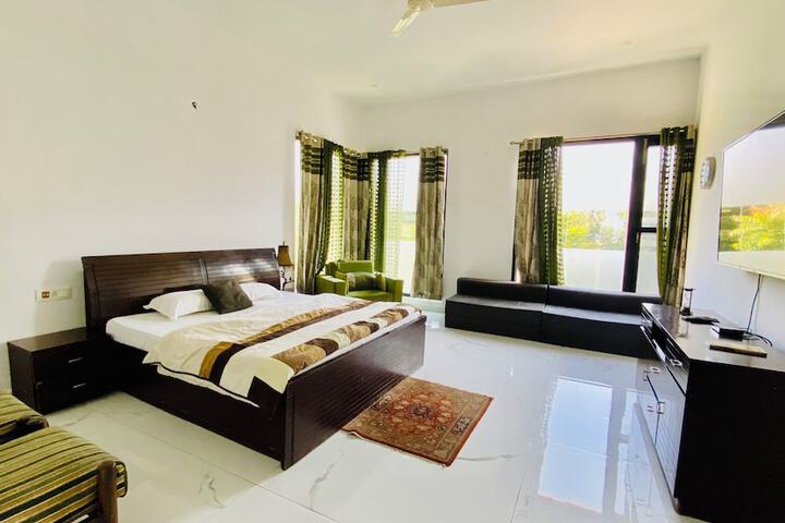 Room 20 of 60