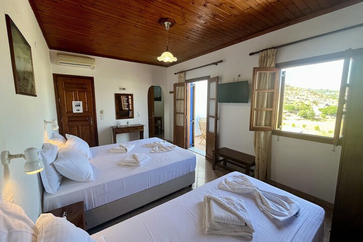 Room 10 of 55