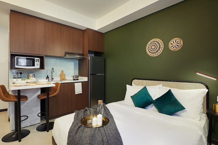 Room 15 of 43